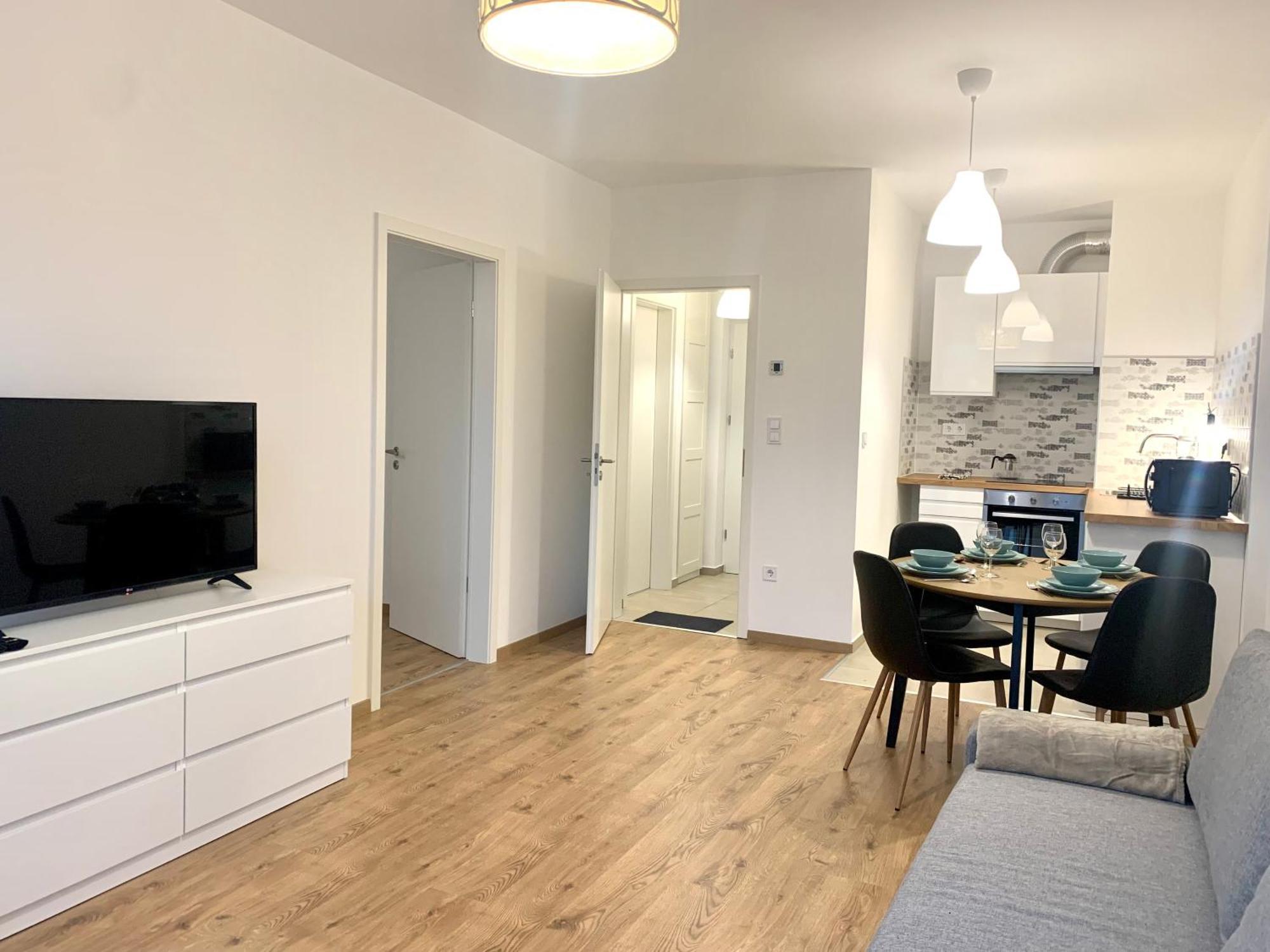 Westside Residence Apartment - Modern & Peaceful - Free Garage! Budapest Ngoại thất bức ảnh
